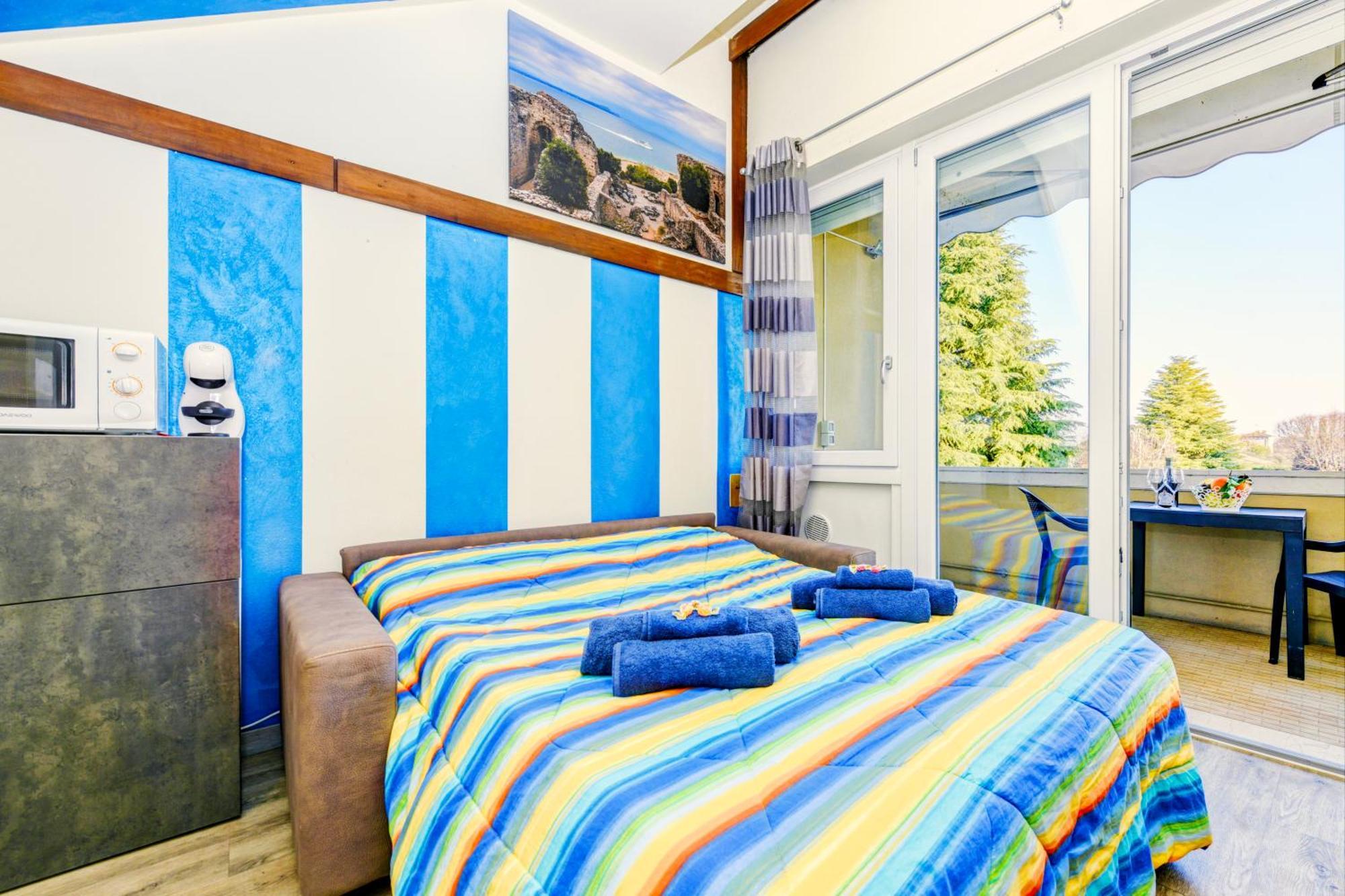 The Riva Apartment سيرمِيوني المظهر الخارجي الصورة
