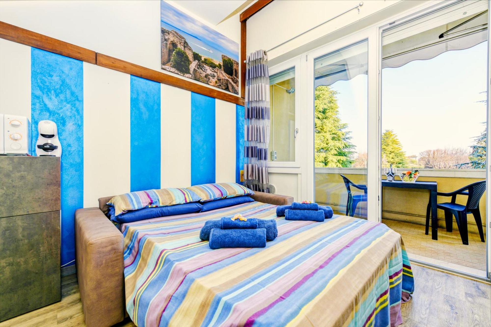The Riva Apartment سيرمِيوني المظهر الخارجي الصورة